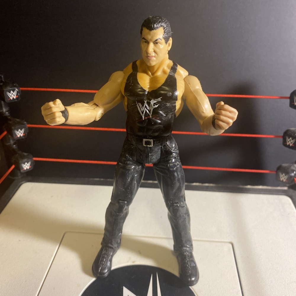 WWF Vintage 1999 Vince McMahan Wrestling Figure Jakks Pacific Titan Sports